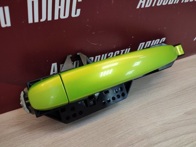 Ручка двери внешняя