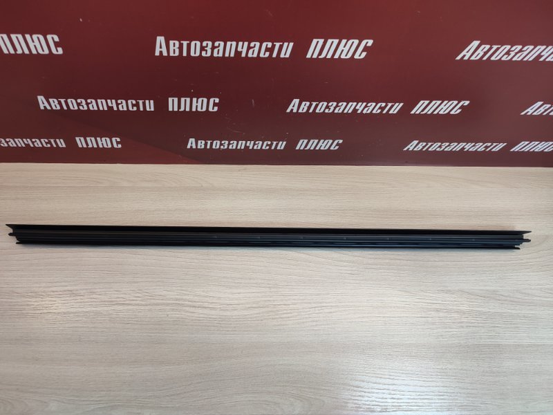 Уплотнитель стекла двери внутренний
