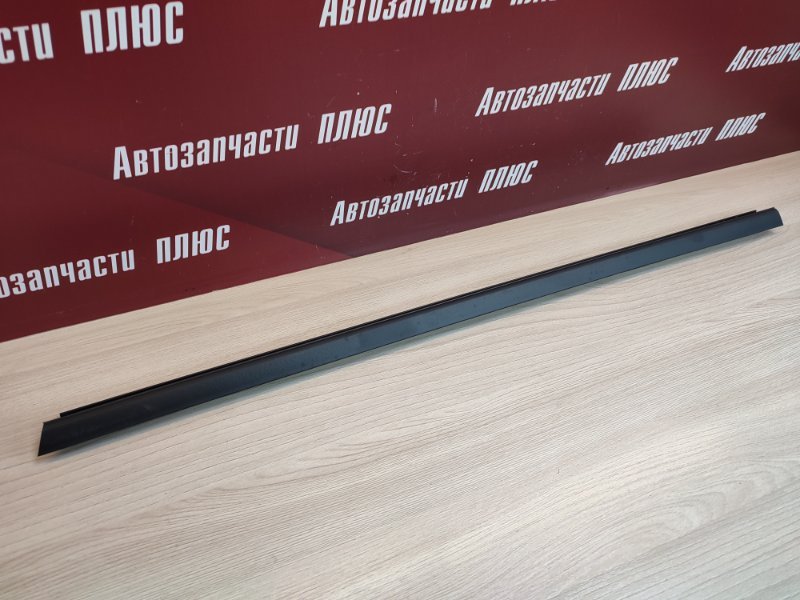 Уплотнитель стекла двери внутренний