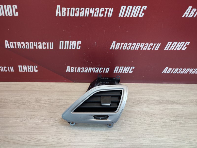 Воздушный дефлектор салона