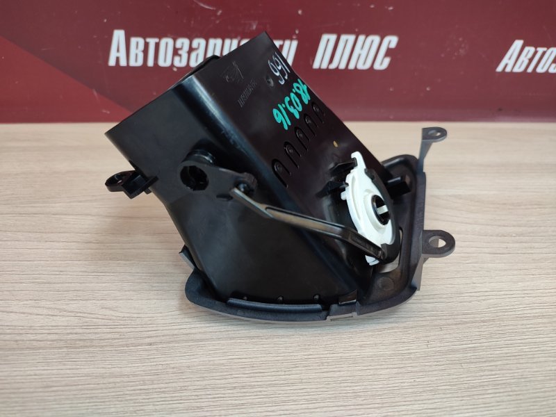 Воздушный дефлектор салона