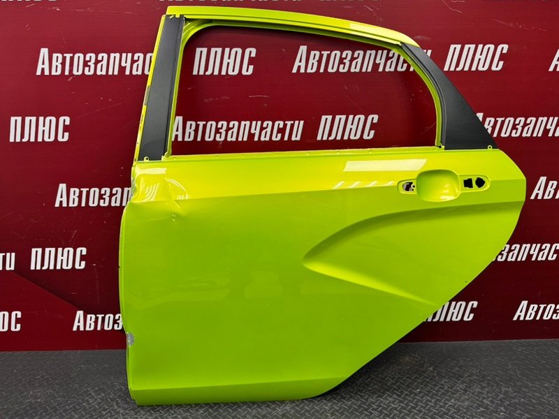 Дверь боковая