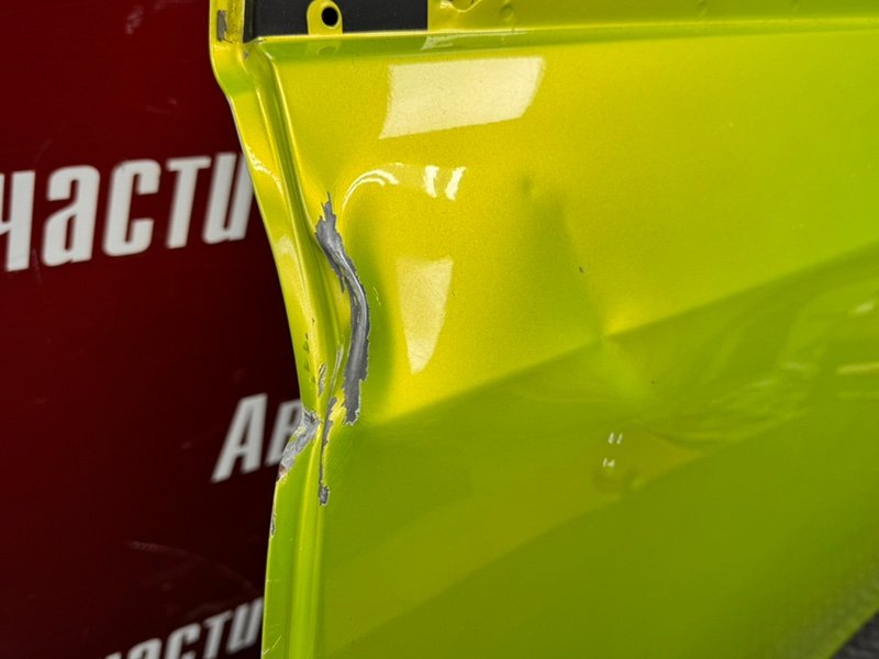 Дверь боковая