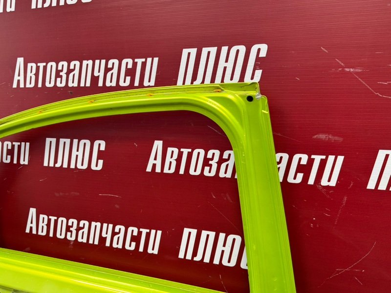 Дверь боковая