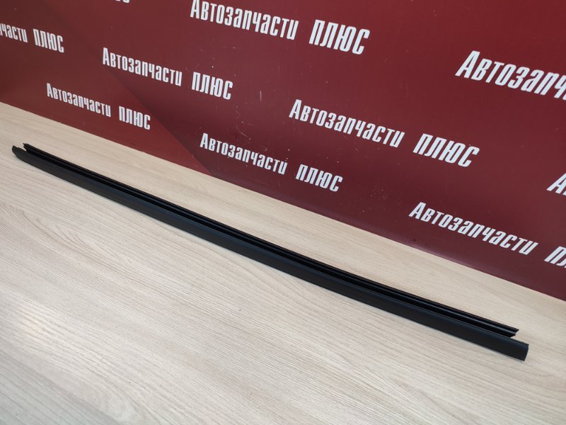 Уплотнитель стекла двери внутренний