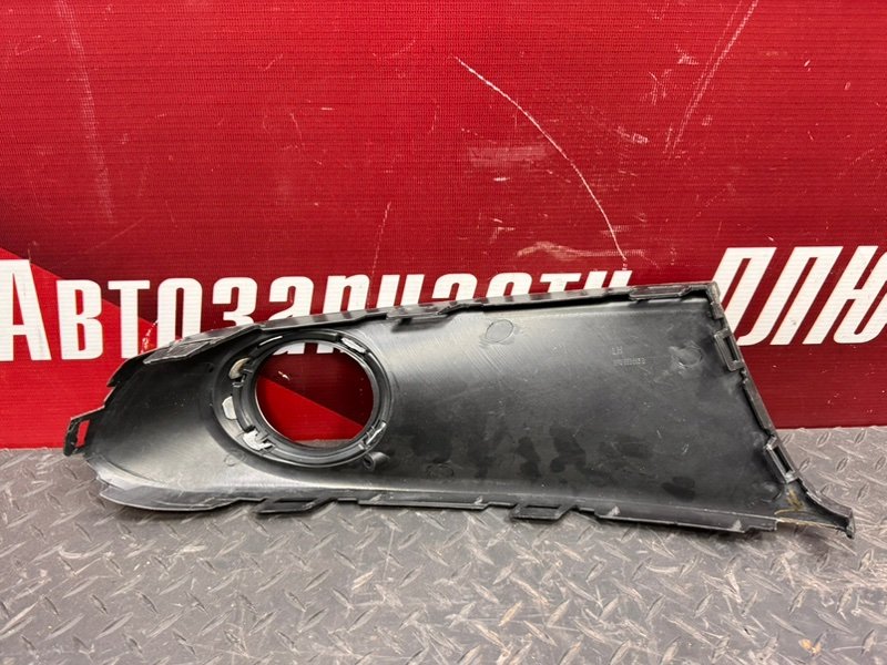 Заглушка  противотуманной фары