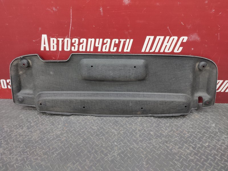 Обшивка багажника