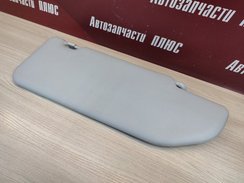 Козырек солнцезащитный