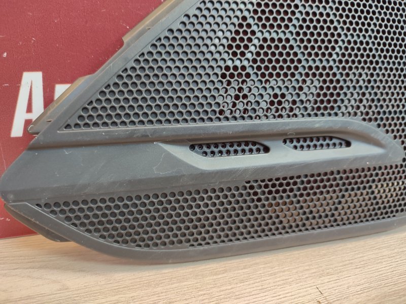 Крышка динамика