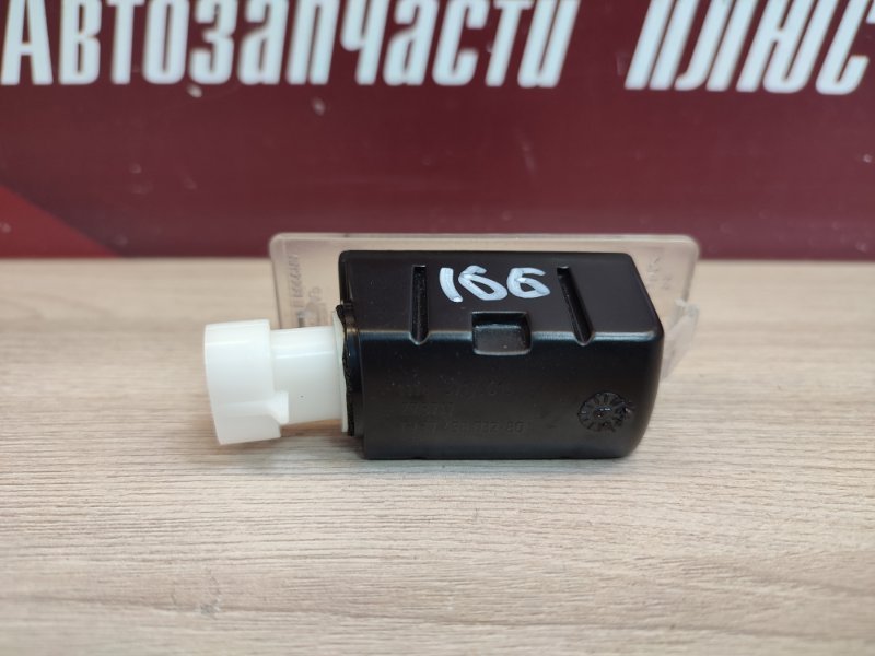 Плафон подсветки номера