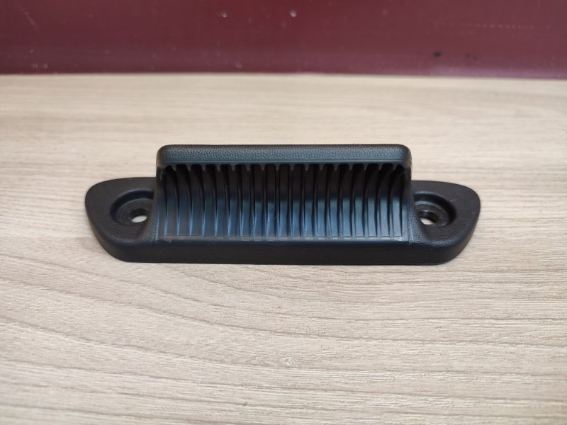 Ручка открывания багажника