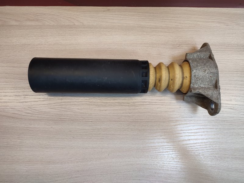 Пыльник амортизатора