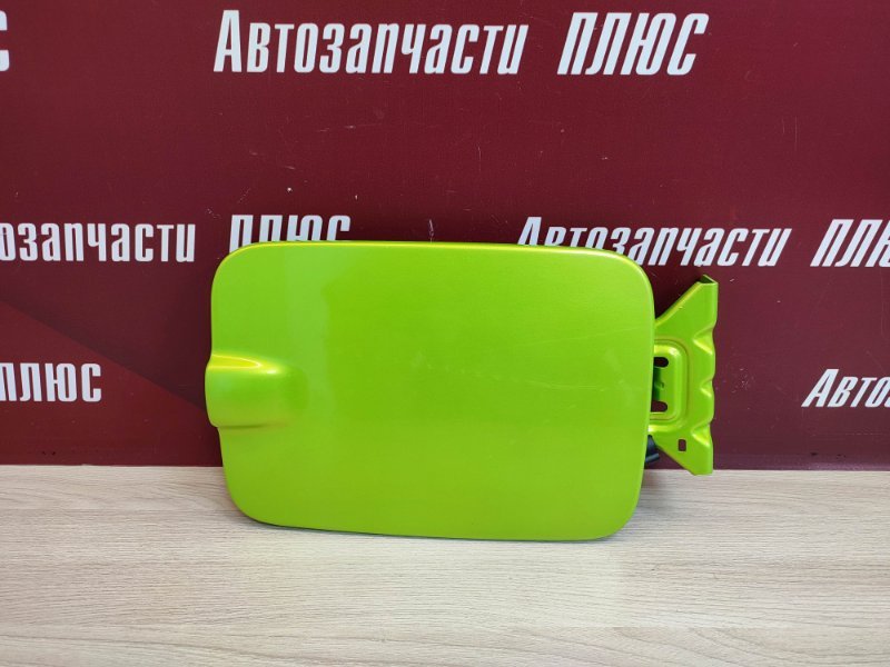 Лючок бензобака