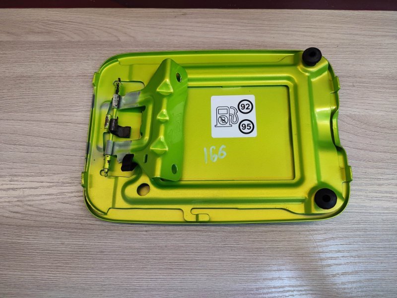 Лючок бензобака