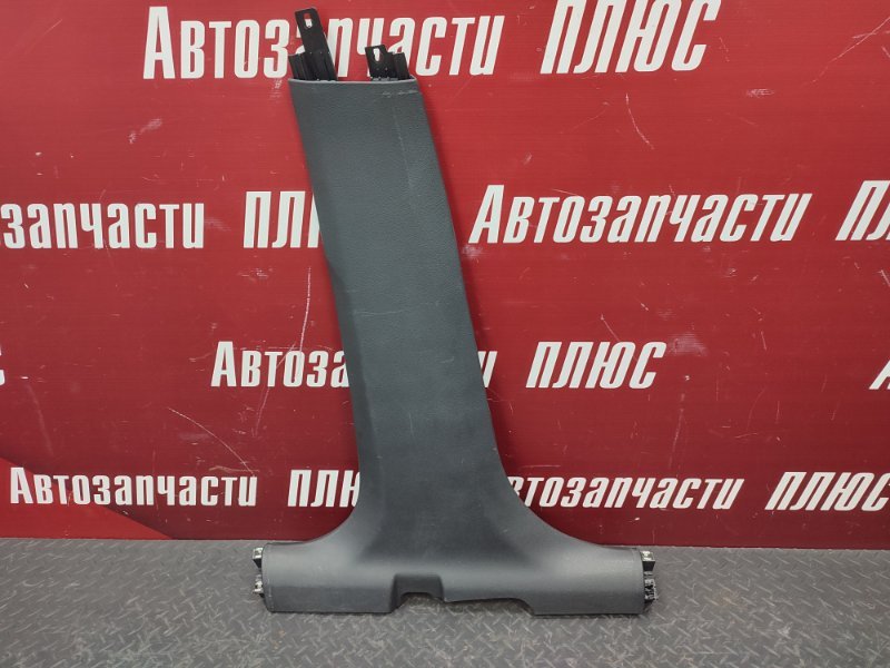 Обшивка средней стойки