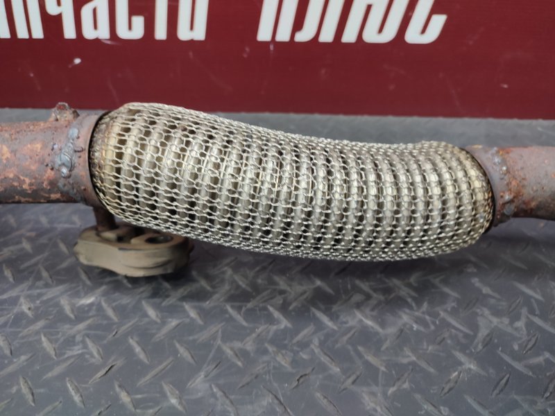 Резонатор глушителя