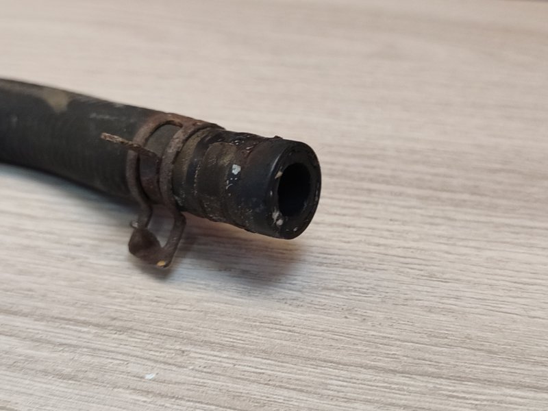 Шланг расширительного бачка