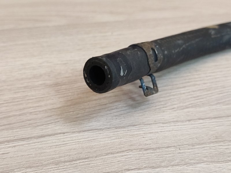 Шланг расширительного бачка