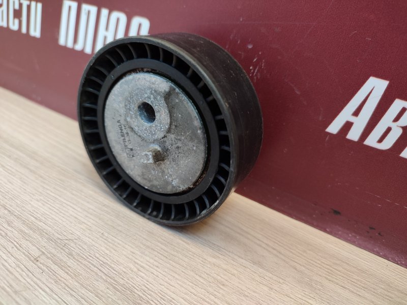 Ролик натяжной