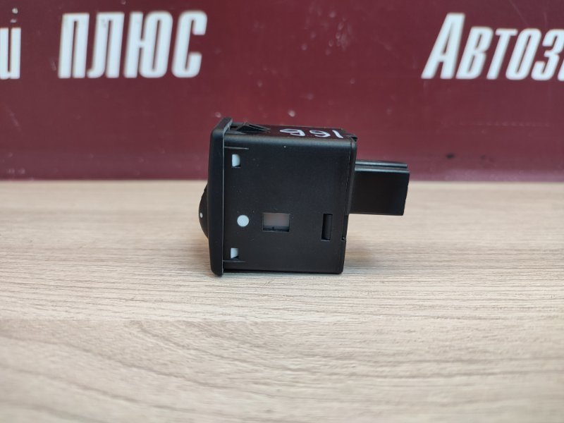 Кнопка корректора фар