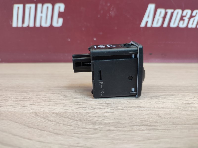 Кнопка корректора фар