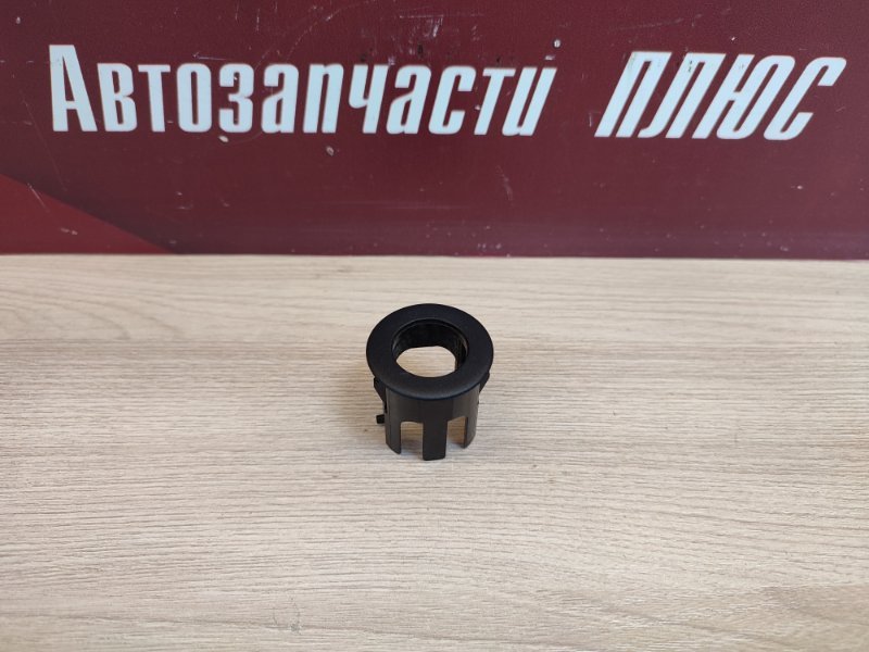 Кронштейн парктроника