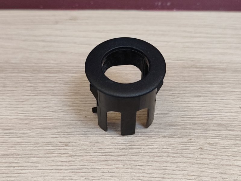 Кронштейн парктроника