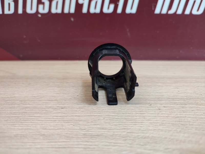 Кронштейн парктроника