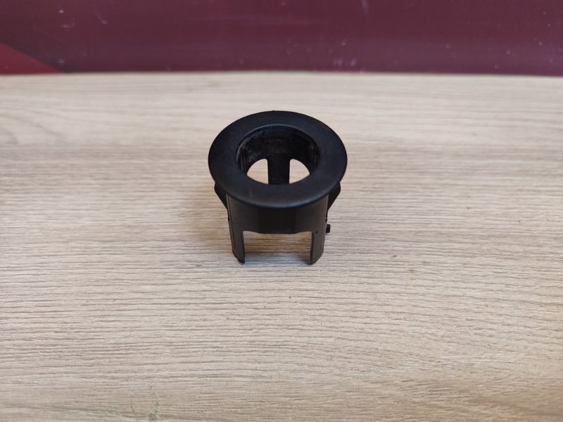 Кронштейн парктроника