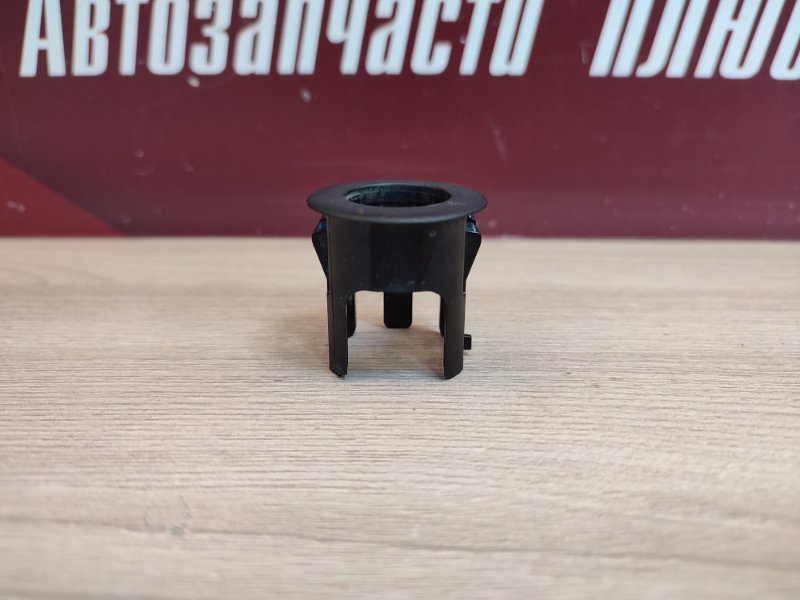 Кронштейн парктроника