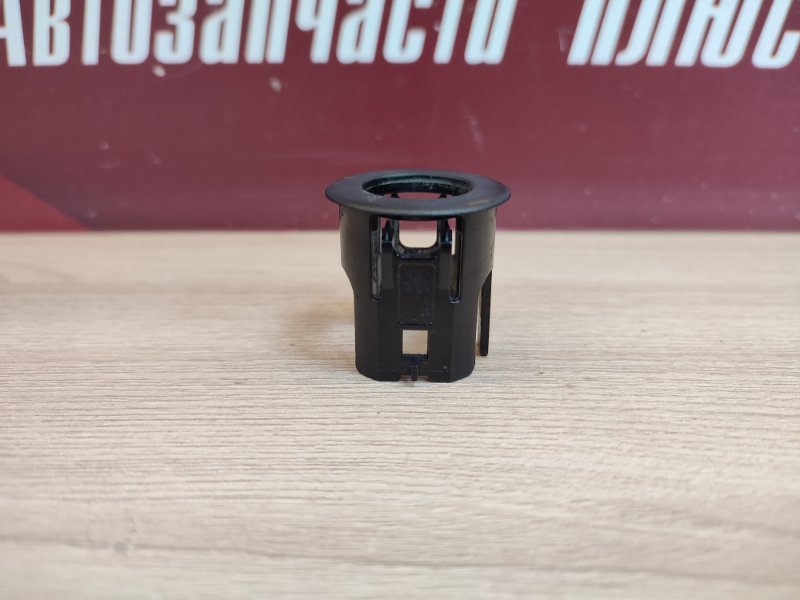 Кронштейн парктроника