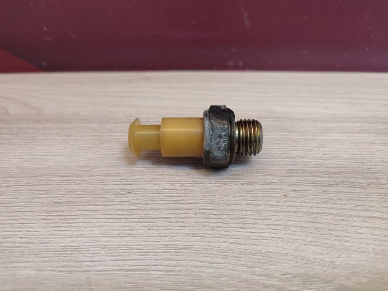 Датчик давления масла