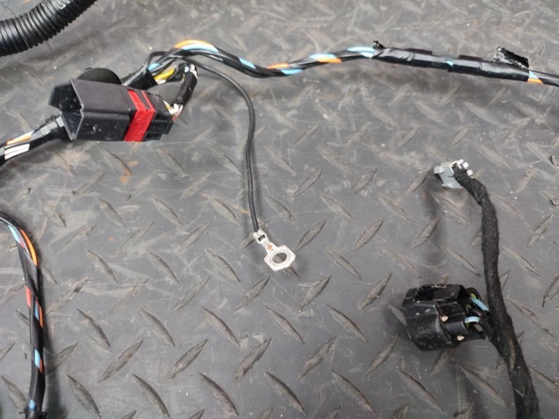 Проводка багажника