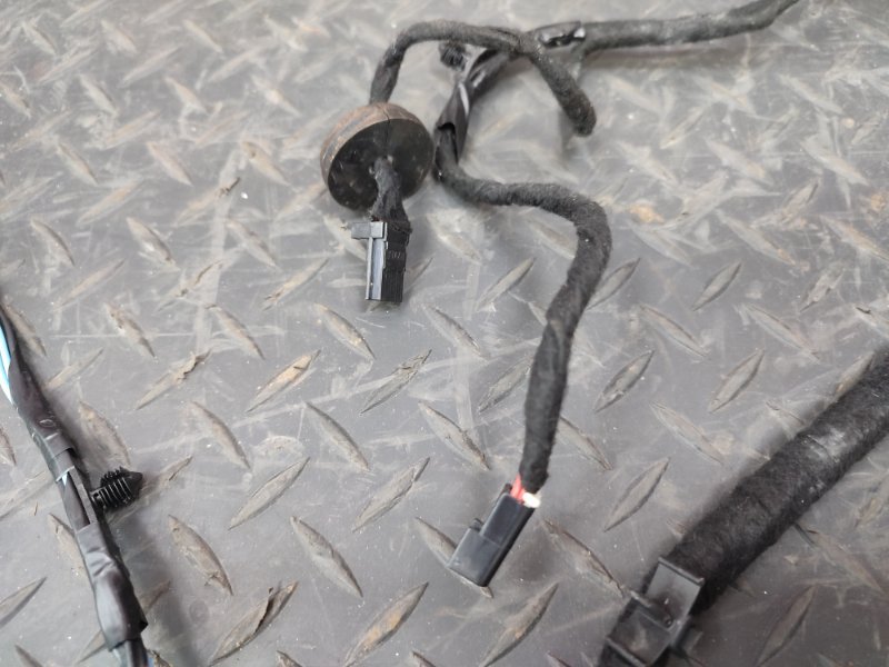 Проводка багажника