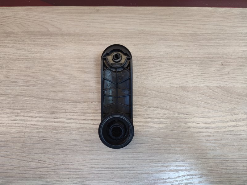 Ручка стеклоподъемника