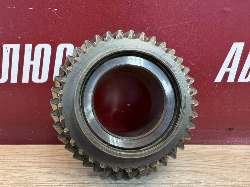 Шестерня КПП