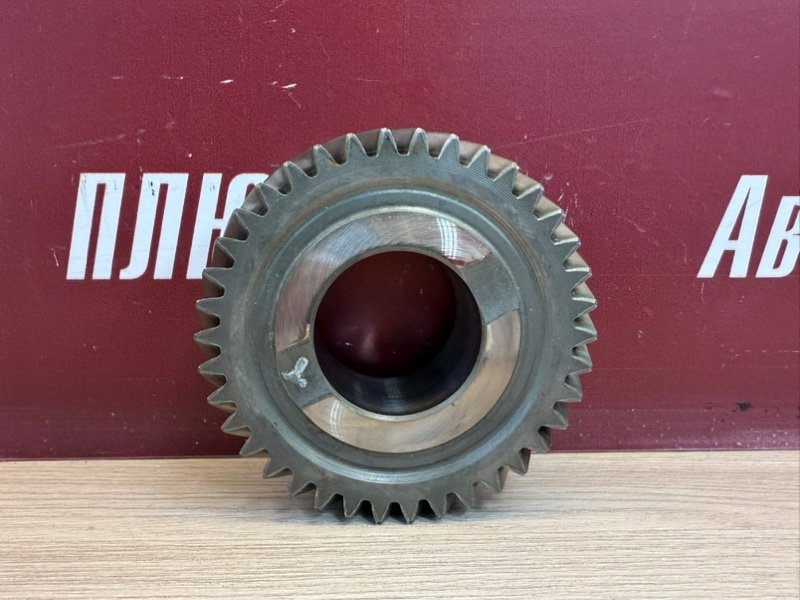 Шестерня КПП