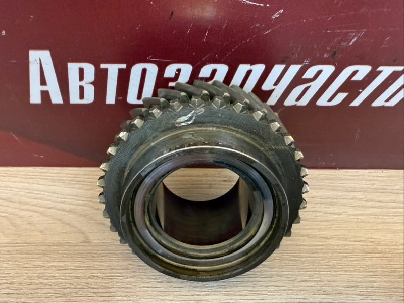 Шестерня КПП