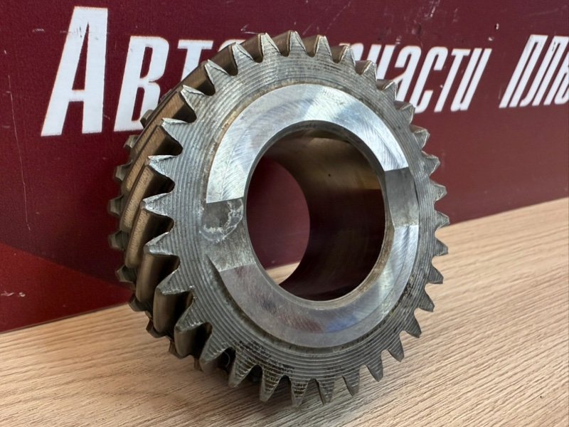 Шестерня КПП