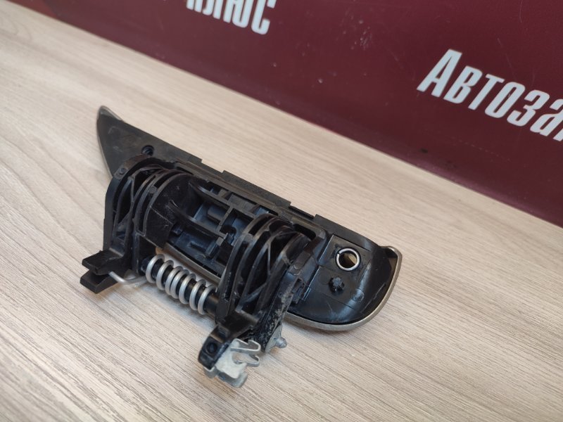 Ручка двери внешняя