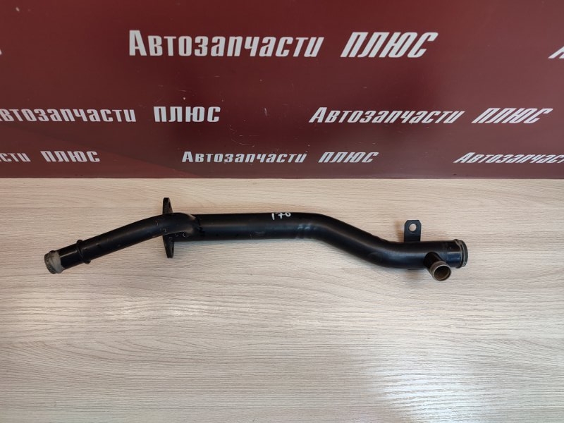 Трубка системы охлаждения