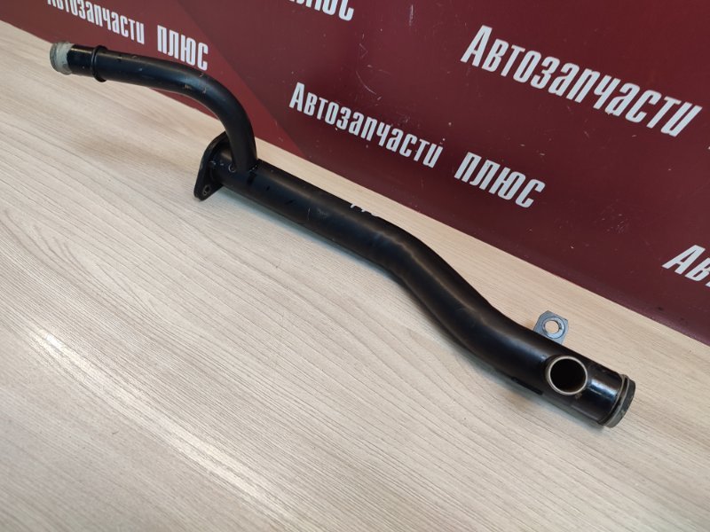 Трубка системы охлаждения