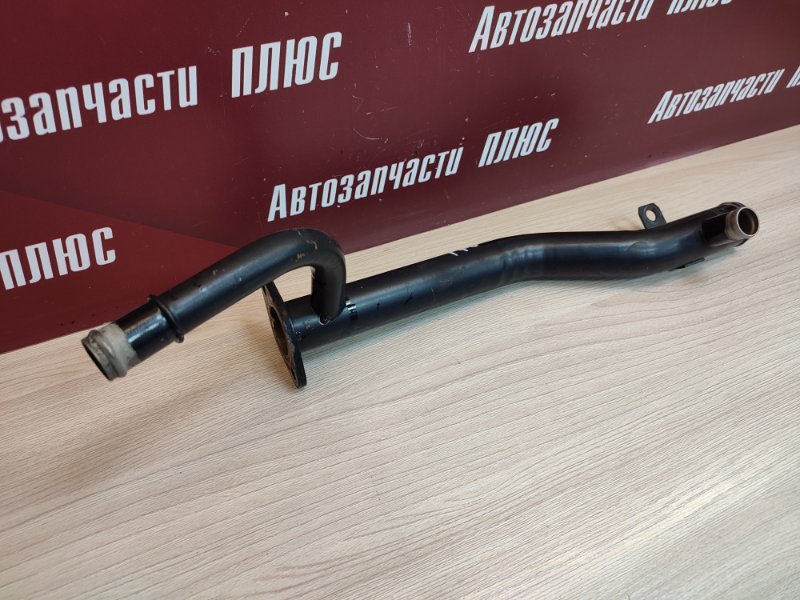 Трубка системы охлаждения