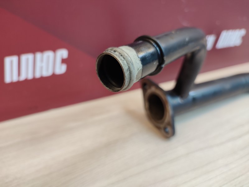 Трубка системы охлаждения