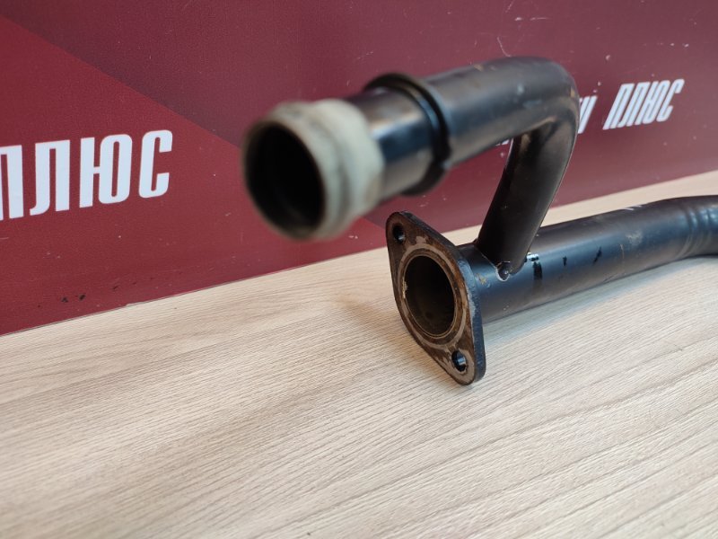 Трубка системы охлаждения