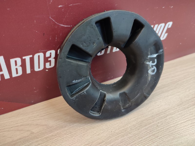 Верхняя опора    пружины