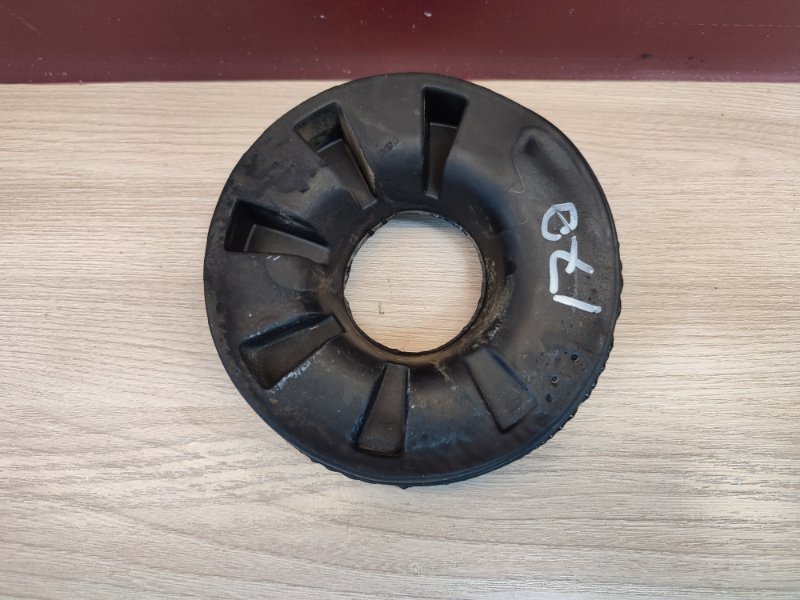 Верхняя опора    пружины