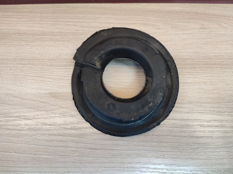 Верхняя опора    пружины