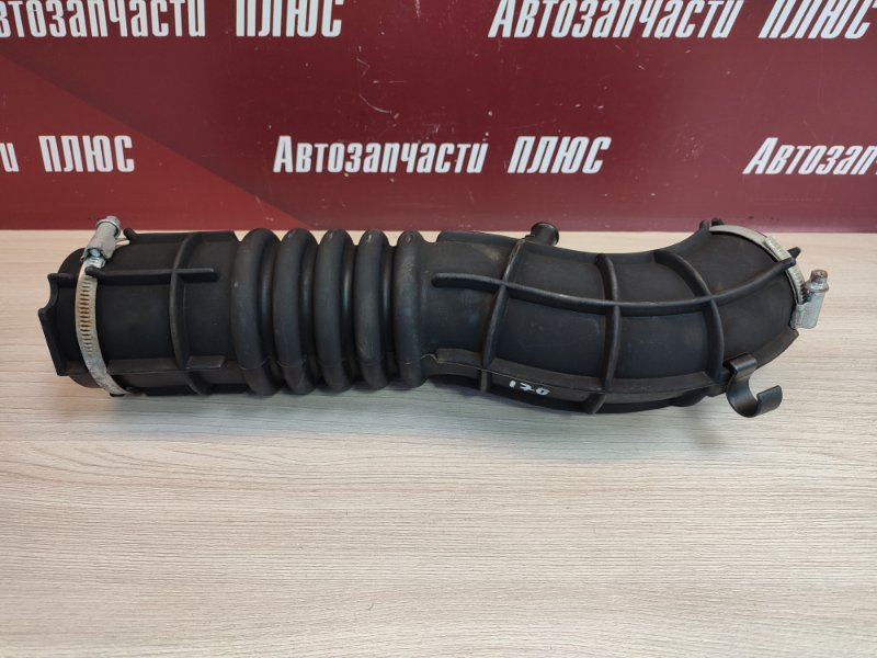 Патрубок воздушного фильтра