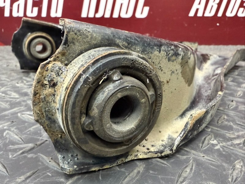 Рычаг подвески